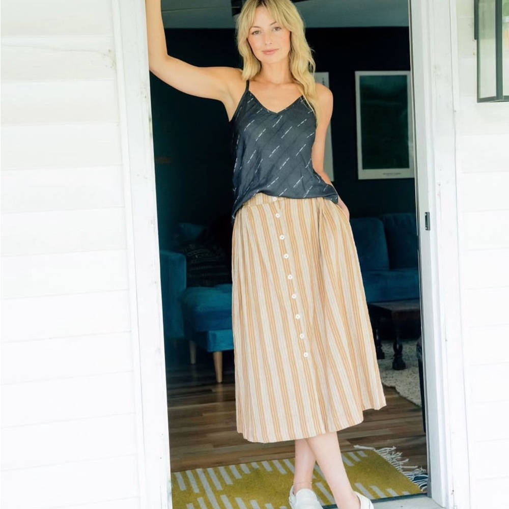 Elegant Tan and White Striped Midi Skirt